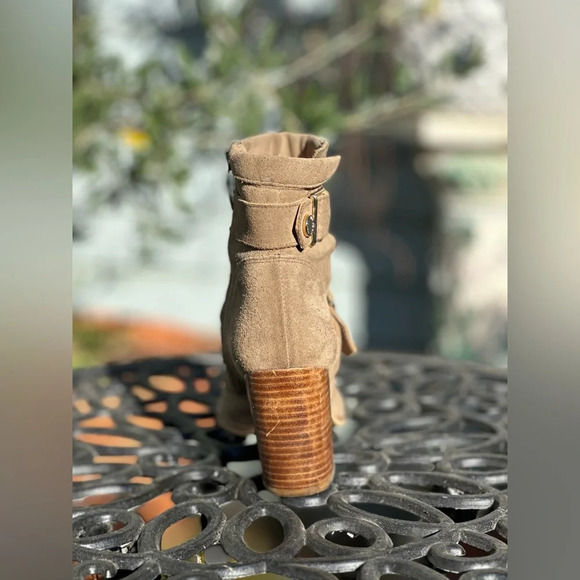 Kurt Geiger London — Suede Ankle Boots - Picture 5 of 8